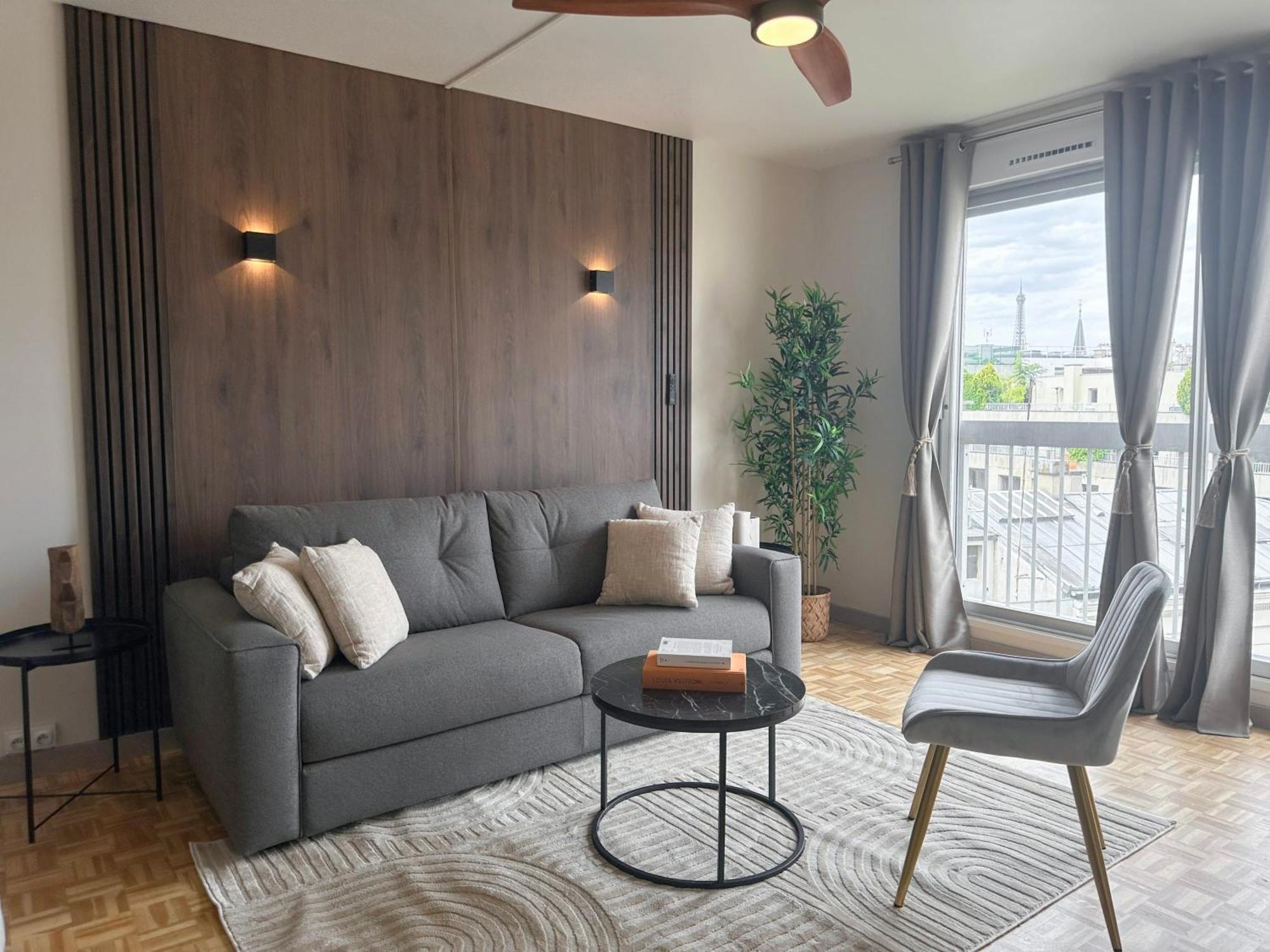 Brand-New Studio With Eiffel Tower View Paris Dış mekan fotoğraf